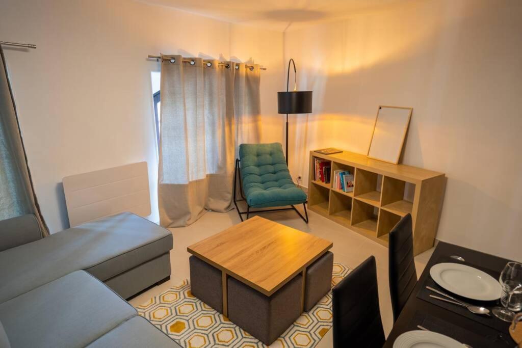 La Veilleuse - Appartement Au Coeur Du Centre Ville Limoges Bagian luar foto